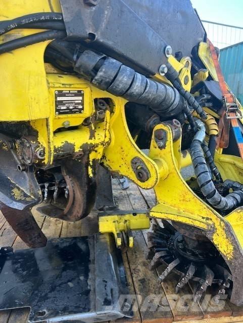 John Deere H414 Θεριζοαλωνιστικές μηχανές