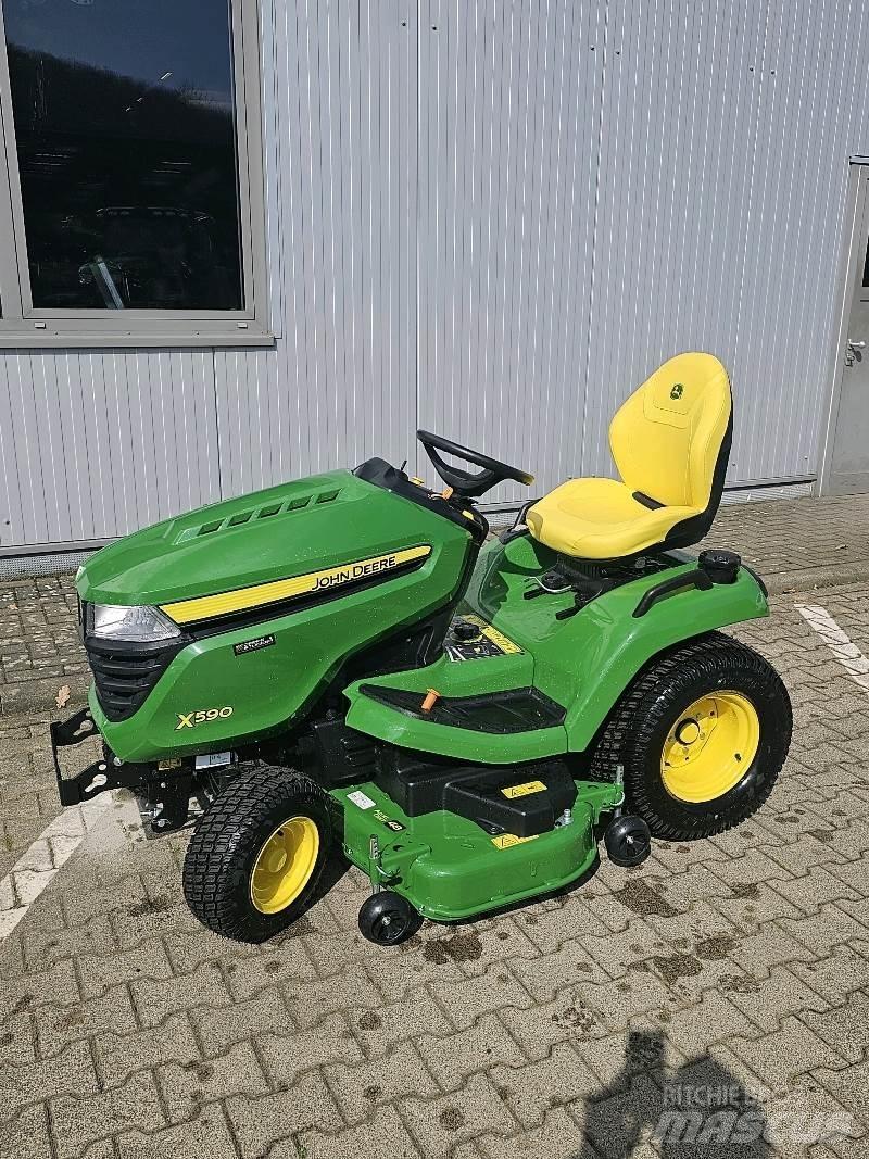 John Deere X590 Χορτοκοπτικά