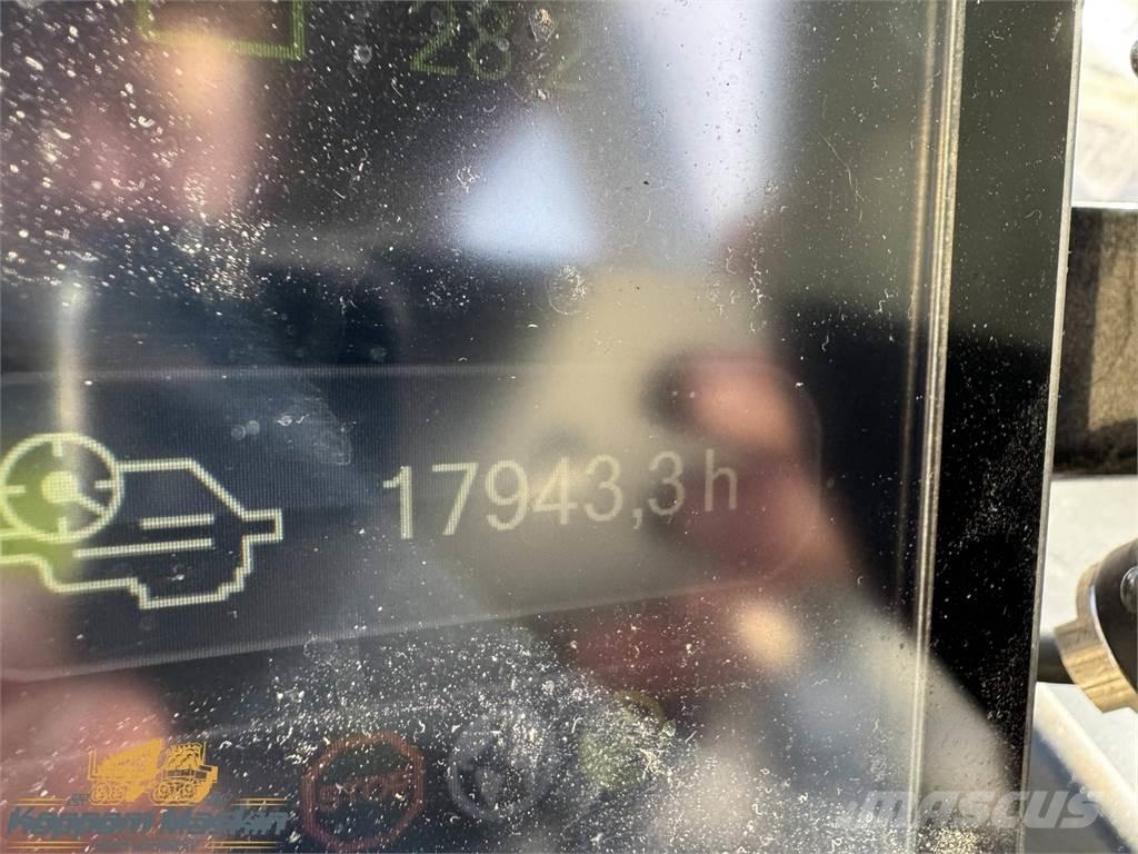 Komatsu 895 Μεταφορείς ξυλείας