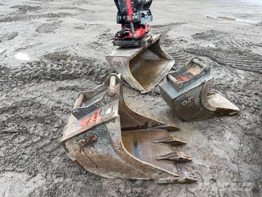 Takeuchi TB 240 Εκσκαφάκι (διαβολάκι) < 7t