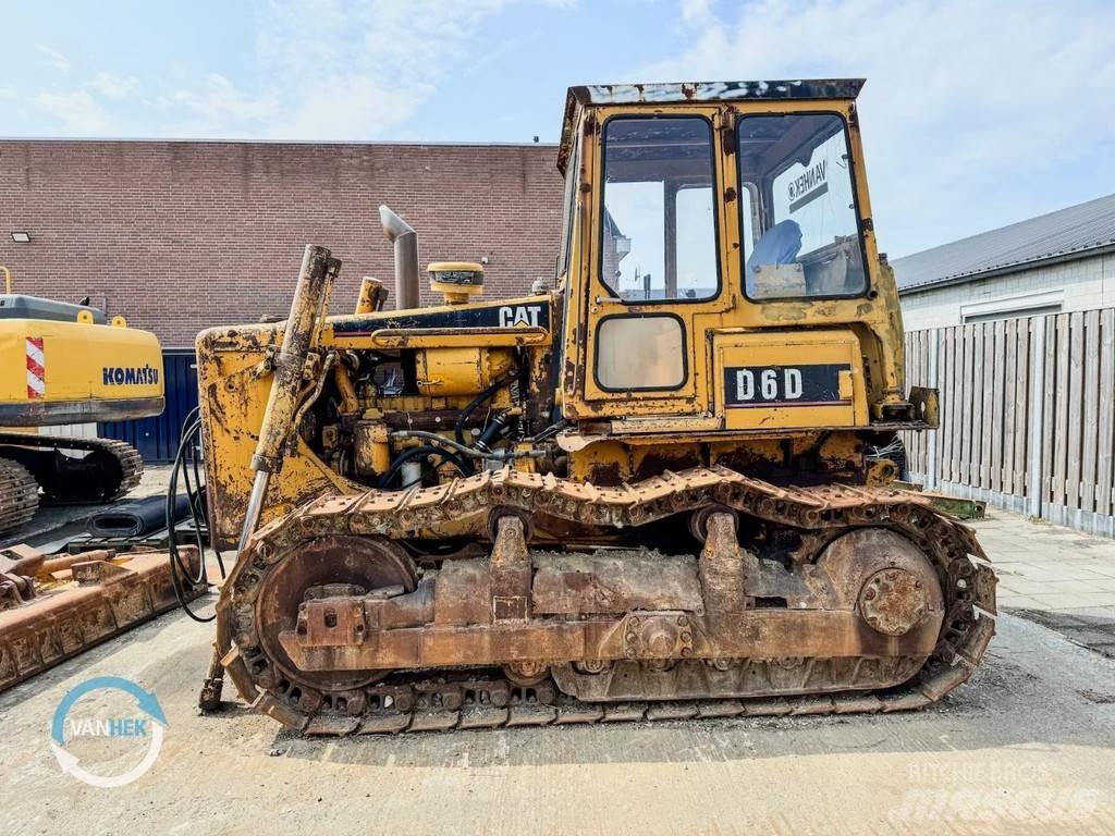 CAT D6D Μπουλντόζες με ερπύστριες