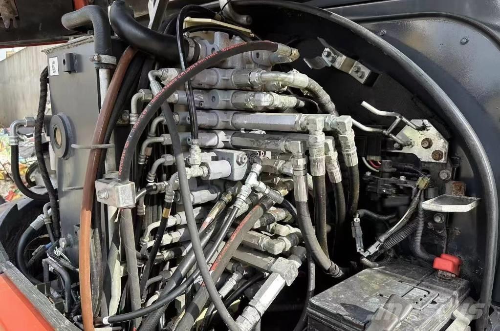 Kubota 163 Εκσκαφείς με ερπύστριες