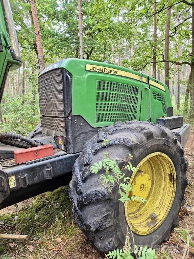 John Deere 1170 E Θεριζοαλωνιστικές μηχανές
