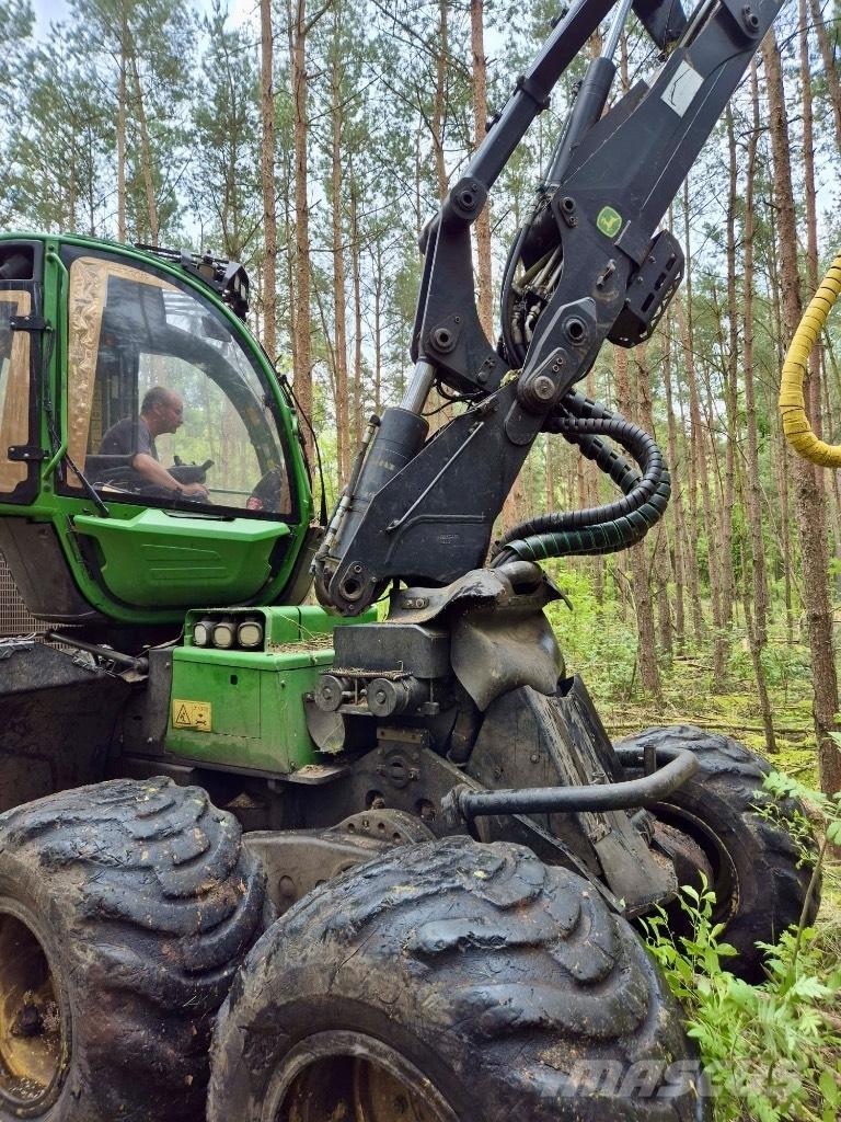 John Deere 1170 E Θεριζοαλωνιστικές μηχανές