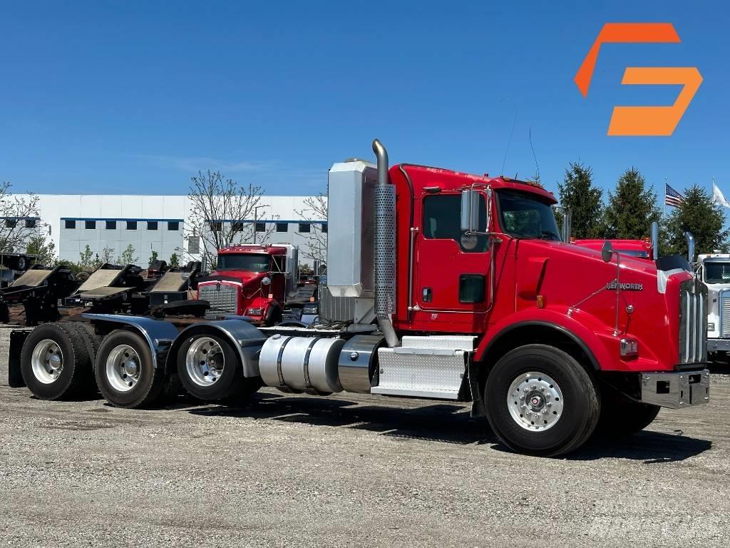 Kenworth T800 Τράκτορες