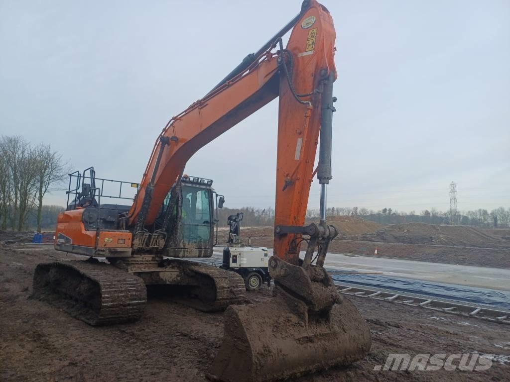 Doosan DX 225 LC-5 Εκσκαφείς με ερπύστριες