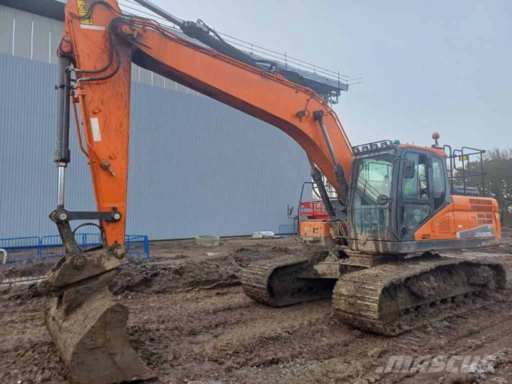 Doosan DX 225 LC-5 Εκσκαφείς με ερπύστριες