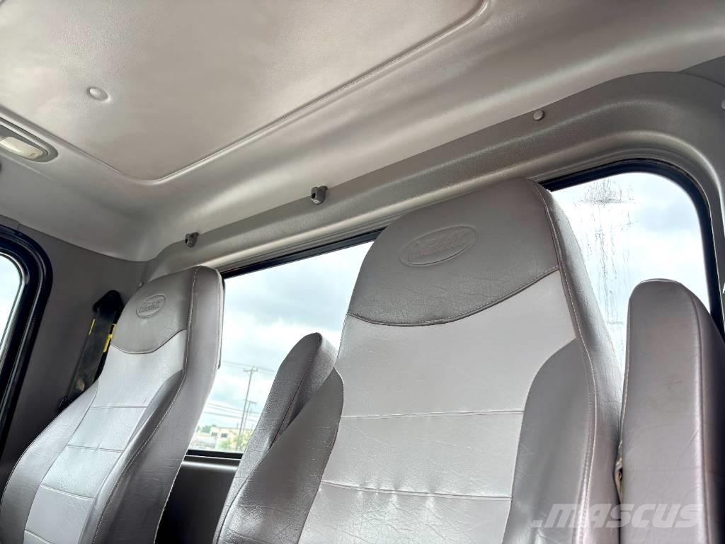 Peterbilt 365 Τράκτορες