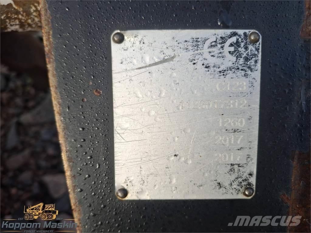 Komatsu c123 Κεφαλές συλλεκτικών μηχανών