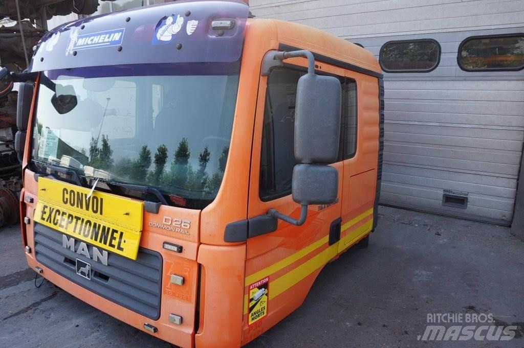 MAN F99L34 TGA Καμπίνες και εσωτερικό