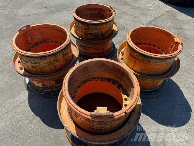 Hitachi LX 290 RIMS Ελαστικά και ζάντες