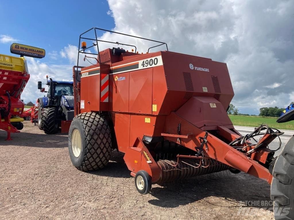 Hesston 4900 Πρέσες τετράγωνων δεμάτων