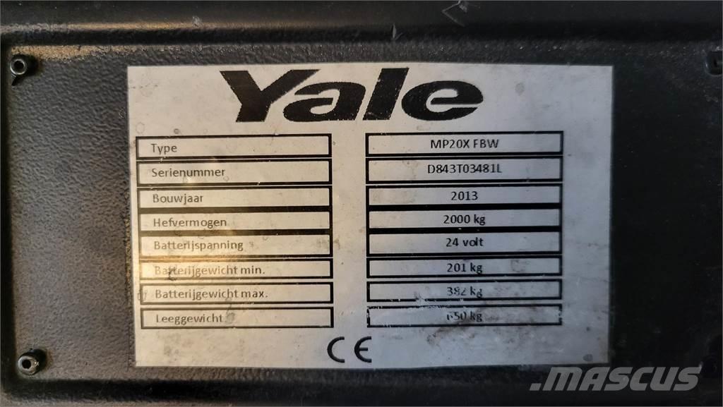 Yale MP20X 2013 Παλετοφόρα πεζού χειριστή με ιστό