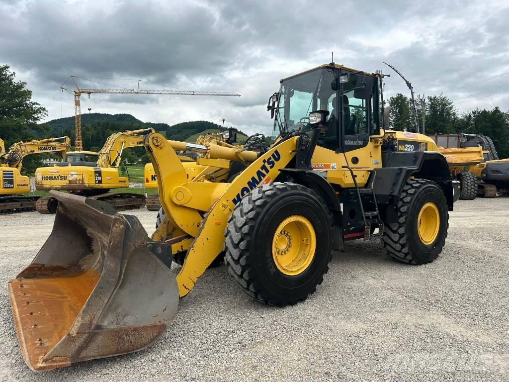 Komatsu WA 320-7 Φορτωτές με λάστιχα (Τροχοφόροι)