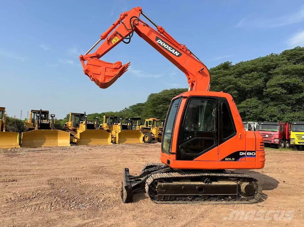 Doosan DH 80 Εκσκαφείς με ερπύστριες