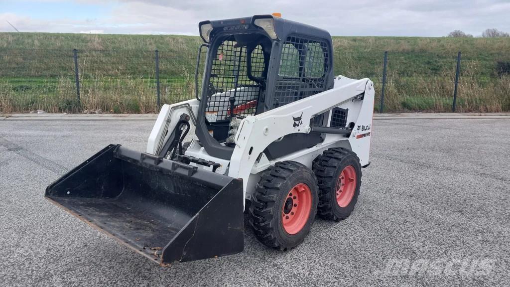 Bobcat S450 Φορτωτές με λάστιχα (Τροχοφόροι)