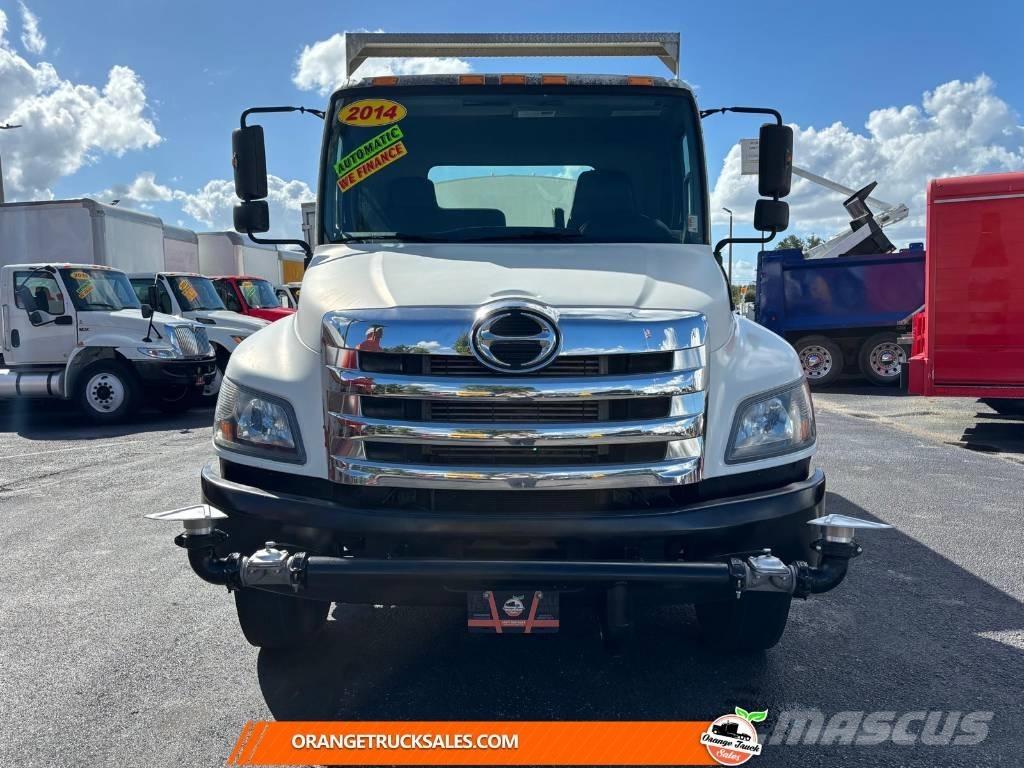 Hino 338 Βυτία νερού