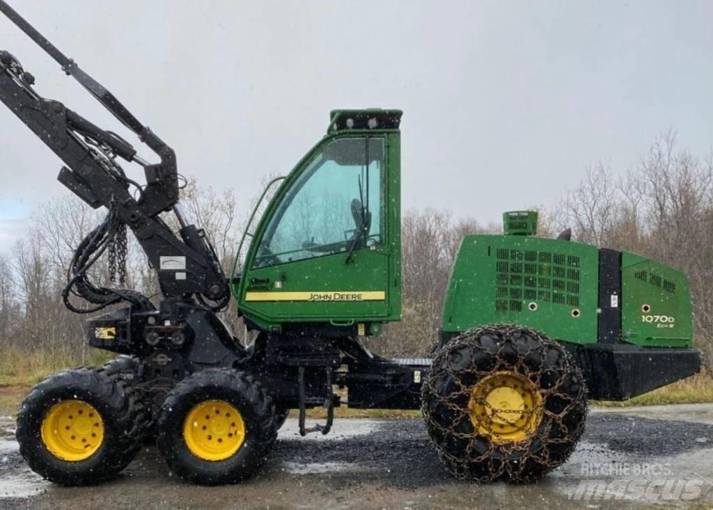 John Deere 1070 D Θεριζοαλωνιστικές μηχανές