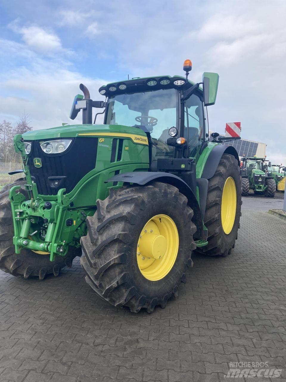 John Deere 6R 195 Τρακτέρ
