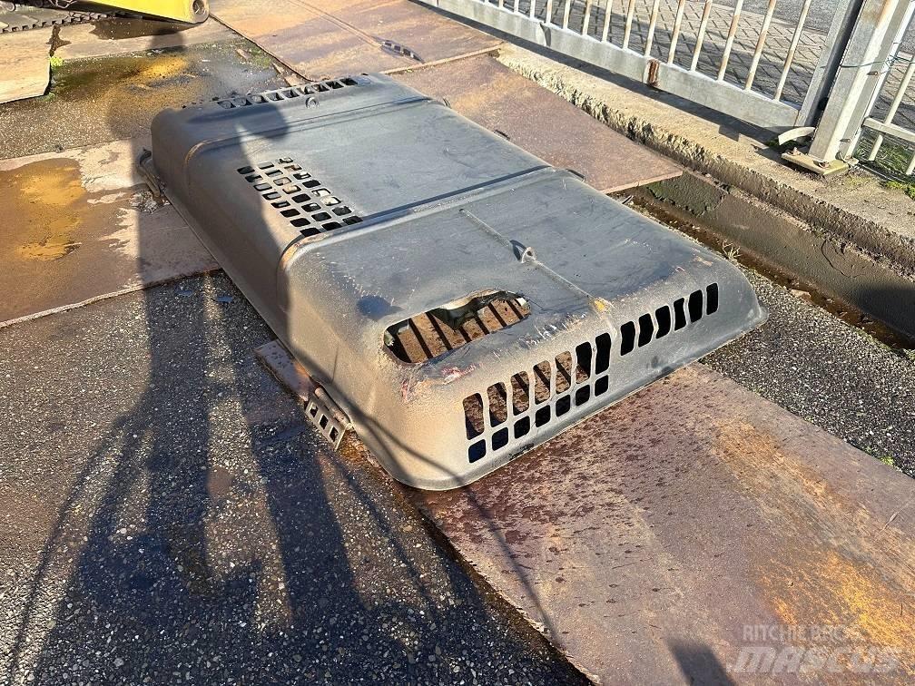 CAT 325DL hood Σασί - πλαίσιο
