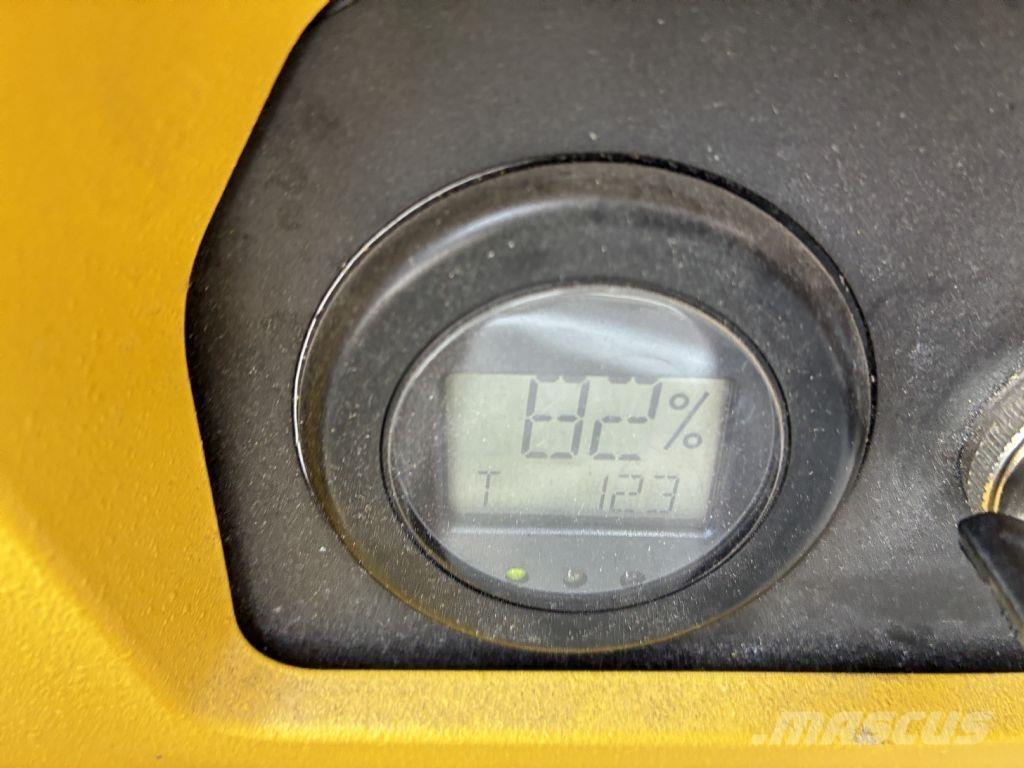 Hyster P 1.8AC Χειροκίνητο περονοφόρο ανυψωτικό