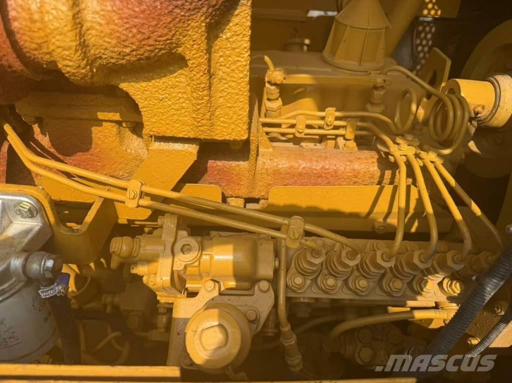 CAT D 6 G Μπουλντόζες με ερπύστριες