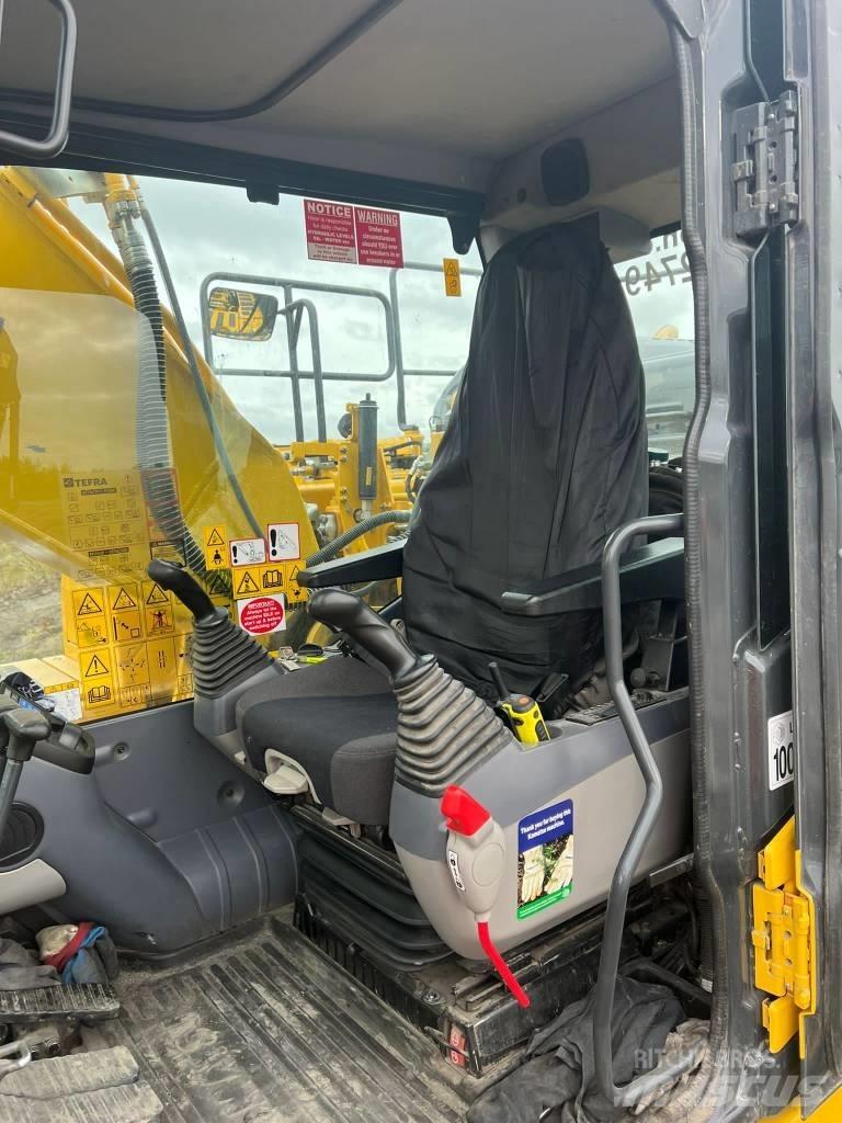 Komatsu PC210LC-11 Εκσκαφείς με ερπύστριες