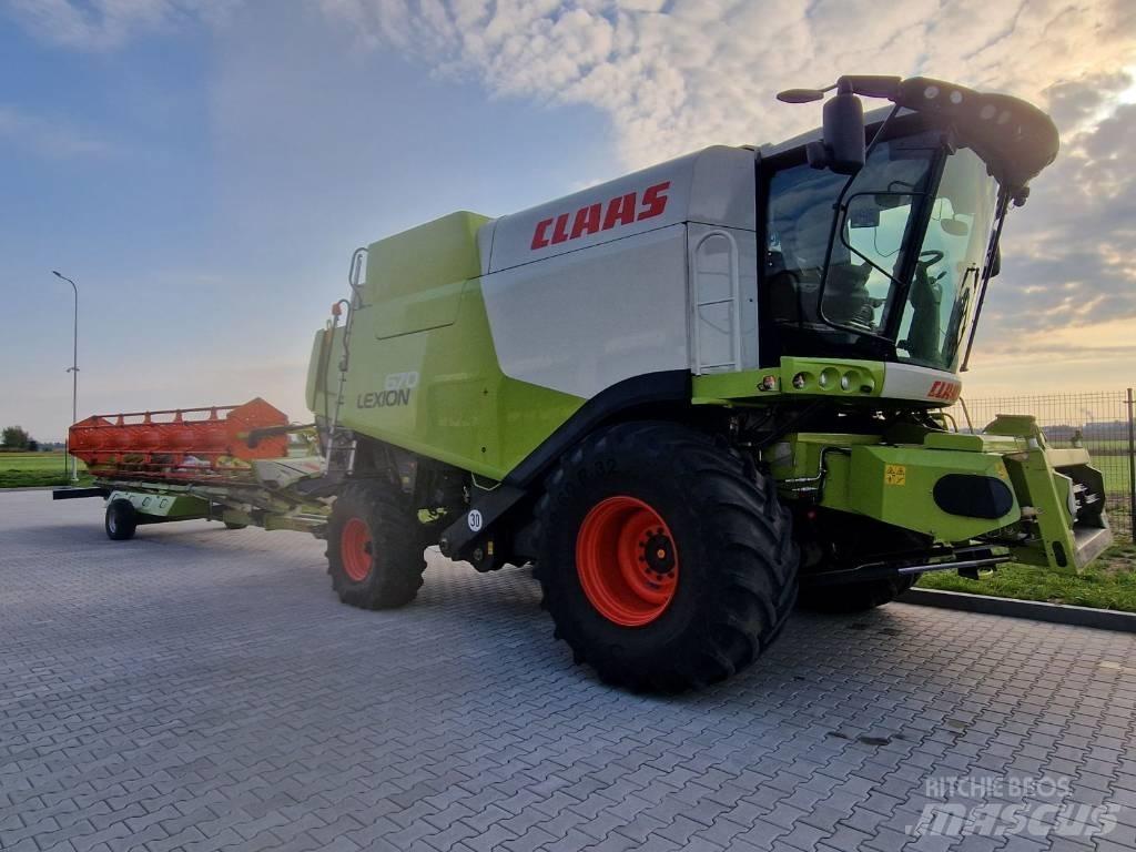 CLAAS Lexion 670 Θεριζοαλωνιστικές μηχανές