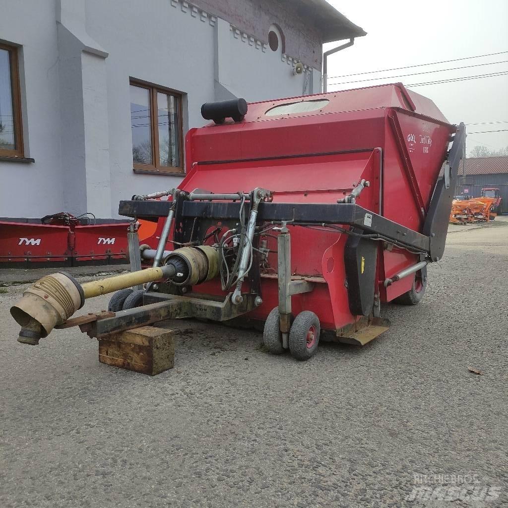Turf Maker Tidy Χορτοκοπτικά επιβίβασης και έλξης
