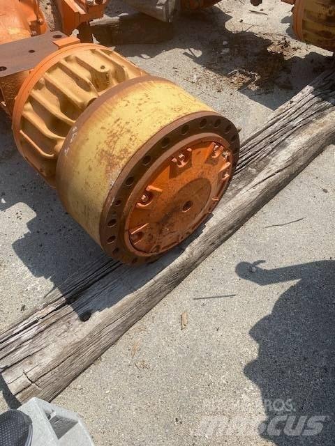 Fiat-Hitachi 350 Άξονες