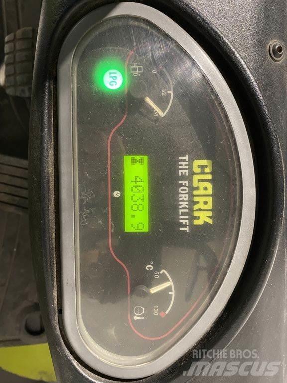 Clark GTS30 Περονοφόρα ανυψωτικά κλαρκ με φυσικό αέριο LPG