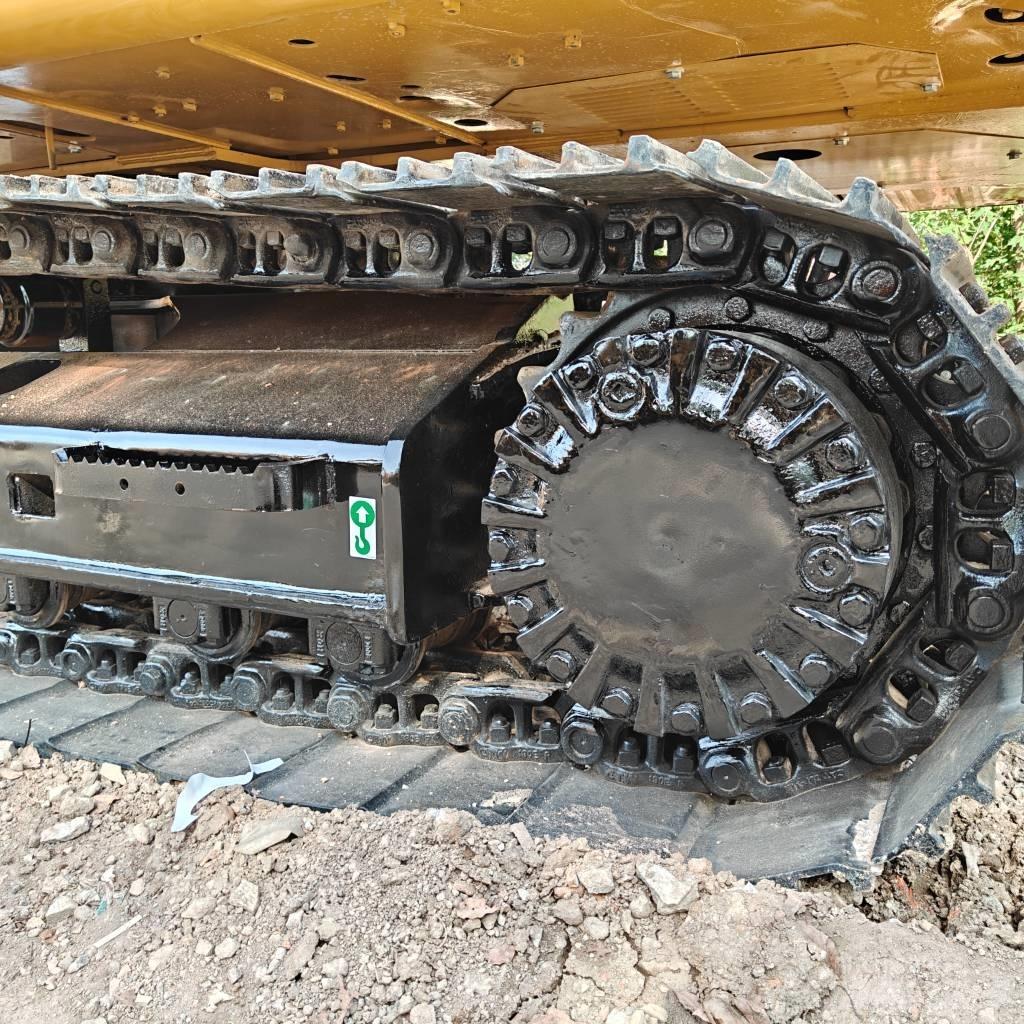 CAT 323D2L Εκσκαφείς με ερπύστριες