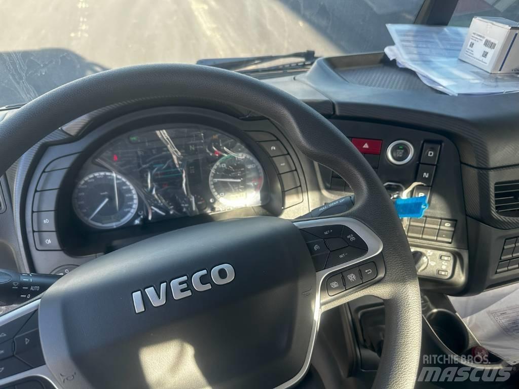 Iveco T-WAY 450 Φορτηγά με Γερανό