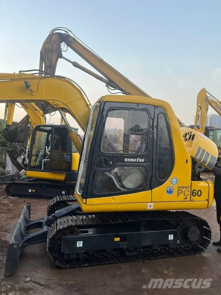 Komatsu PC 60-7 Εκσκαφείς με ερπύστριες