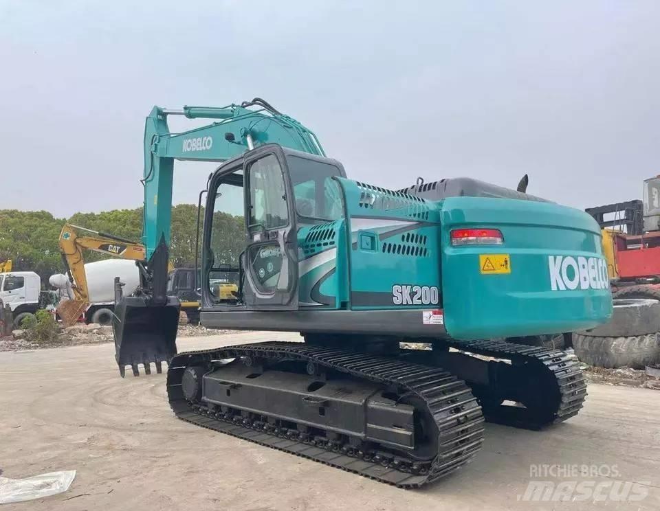 Kobelco SK 200 Εκσκαφείς με ερπύστριες