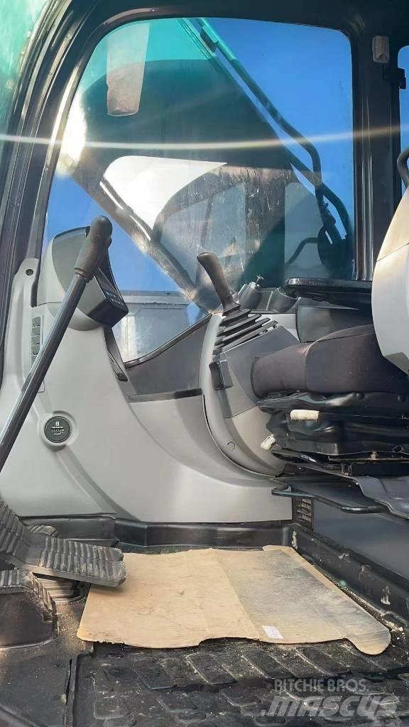 Kobelco SK 200 Εκσκαφείς με ερπύστριες