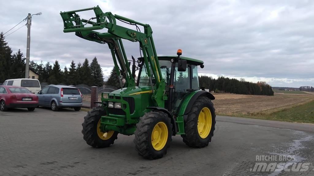 John Deere 5820 Τρακτέρ