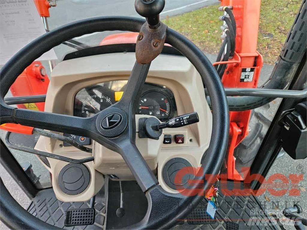 Kubota M6040 Τρακτέρ