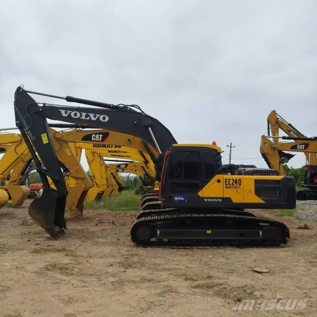Volvo EC 240 Εκσκαφείς με ερπύστριες