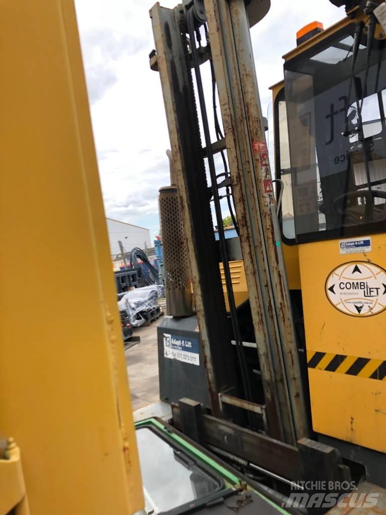 Combilift C 3000 Γερανοί πλευρικής φόρτωσης εμπορευματοκιβωτίων