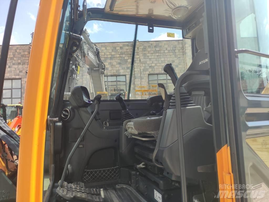 Hyundai R60CR-9A Εκσκαφάκι (διαβολάκι) < 7t