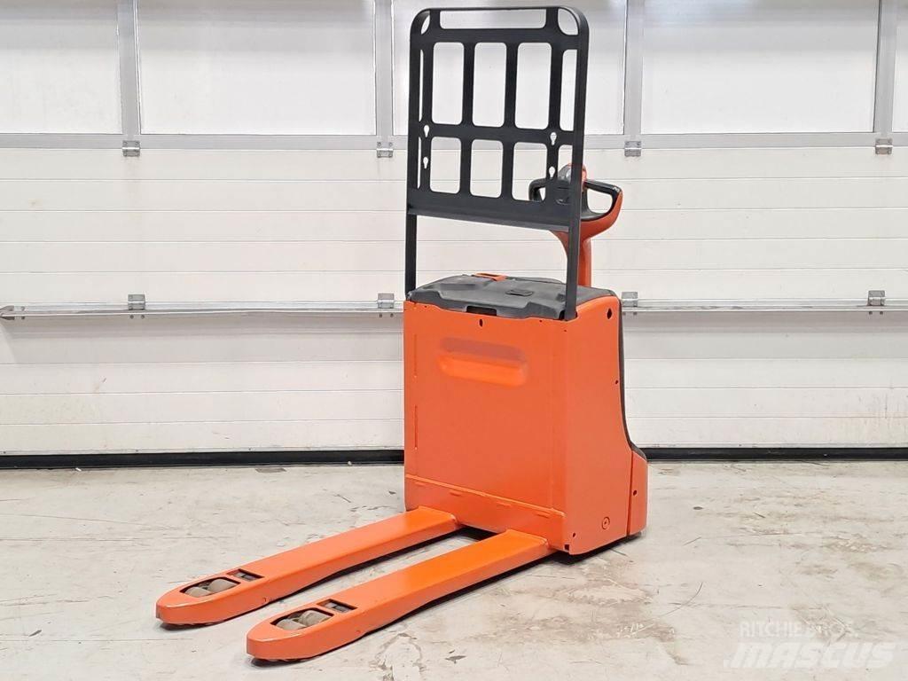Linde T18 Χειροκίνητο περονοφόρο ανυψωτικό