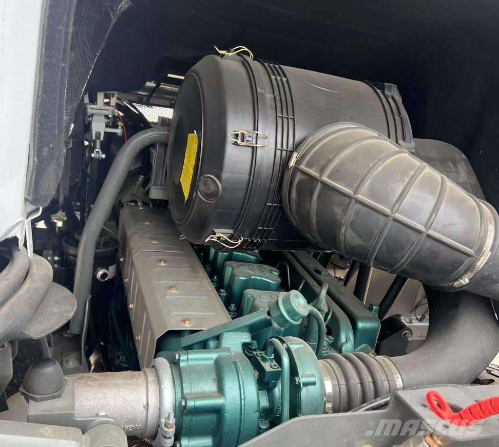 Howo 371 Τράκτορες