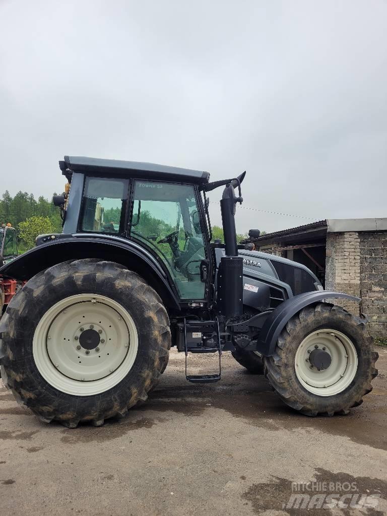 Valtra N 104 Τρακτέρ