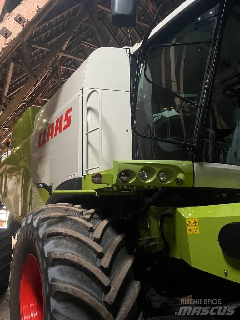 CLAAS LEXION 760 Θεριζοαλωνιστικές μηχανές