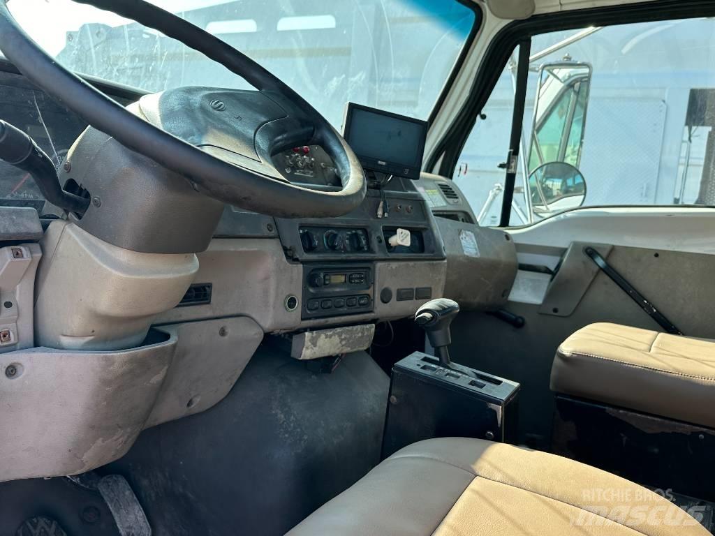 Sterling L 7500 Φορτηγά Σασί