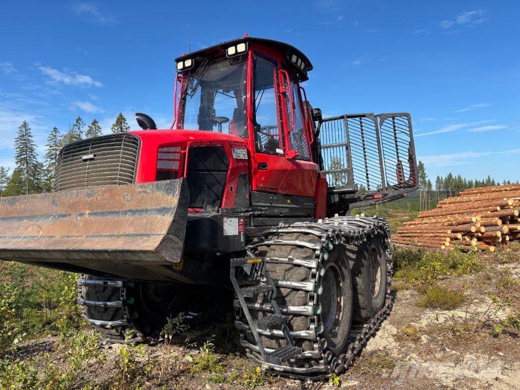 Komatsu 895 Μεταφορείς ξυλείας