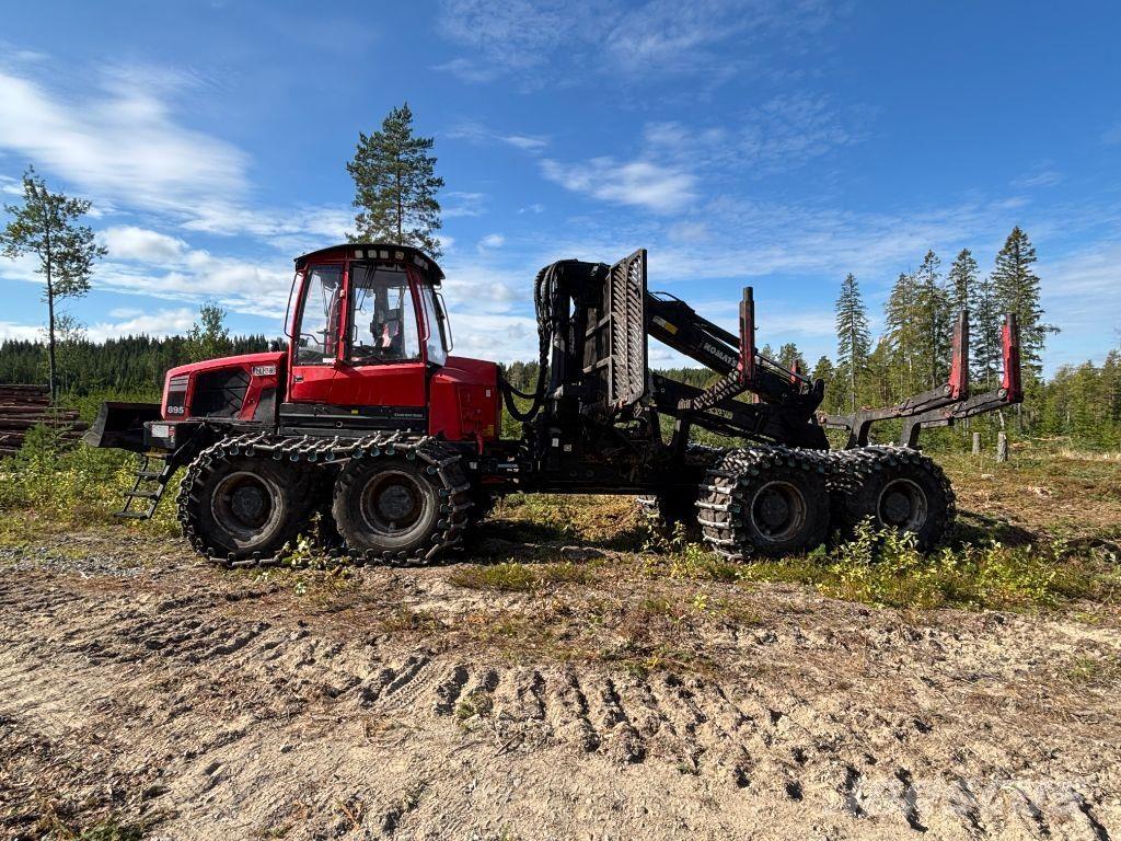 Komatsu 895 Μεταφορείς ξυλείας