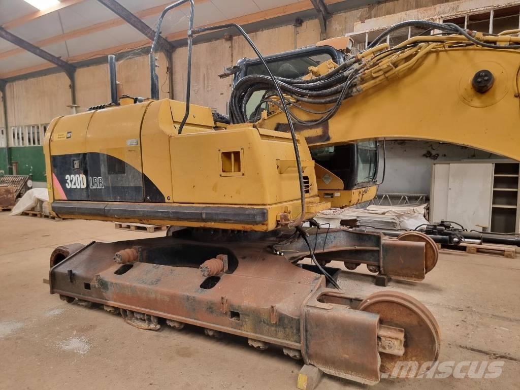 CAT 320 D FOR PARTS Εκσκαφείς με ερπύστριες