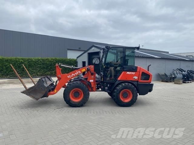 Kubota R 070 Φορτωτές με λάστιχα (Τροχοφόροι)
